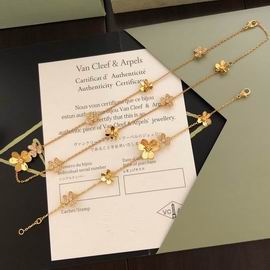 Van Cleef & Arpels necklace lyh20
